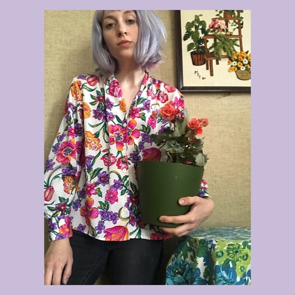 Vintage Silky Floral Blouse - Picture 4 of 8